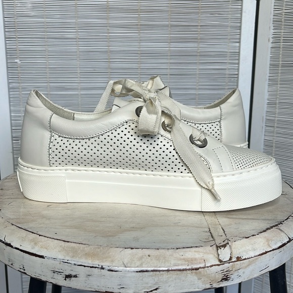AGL leather perforated platform sneakers 37 7 - Picture 1 of 14